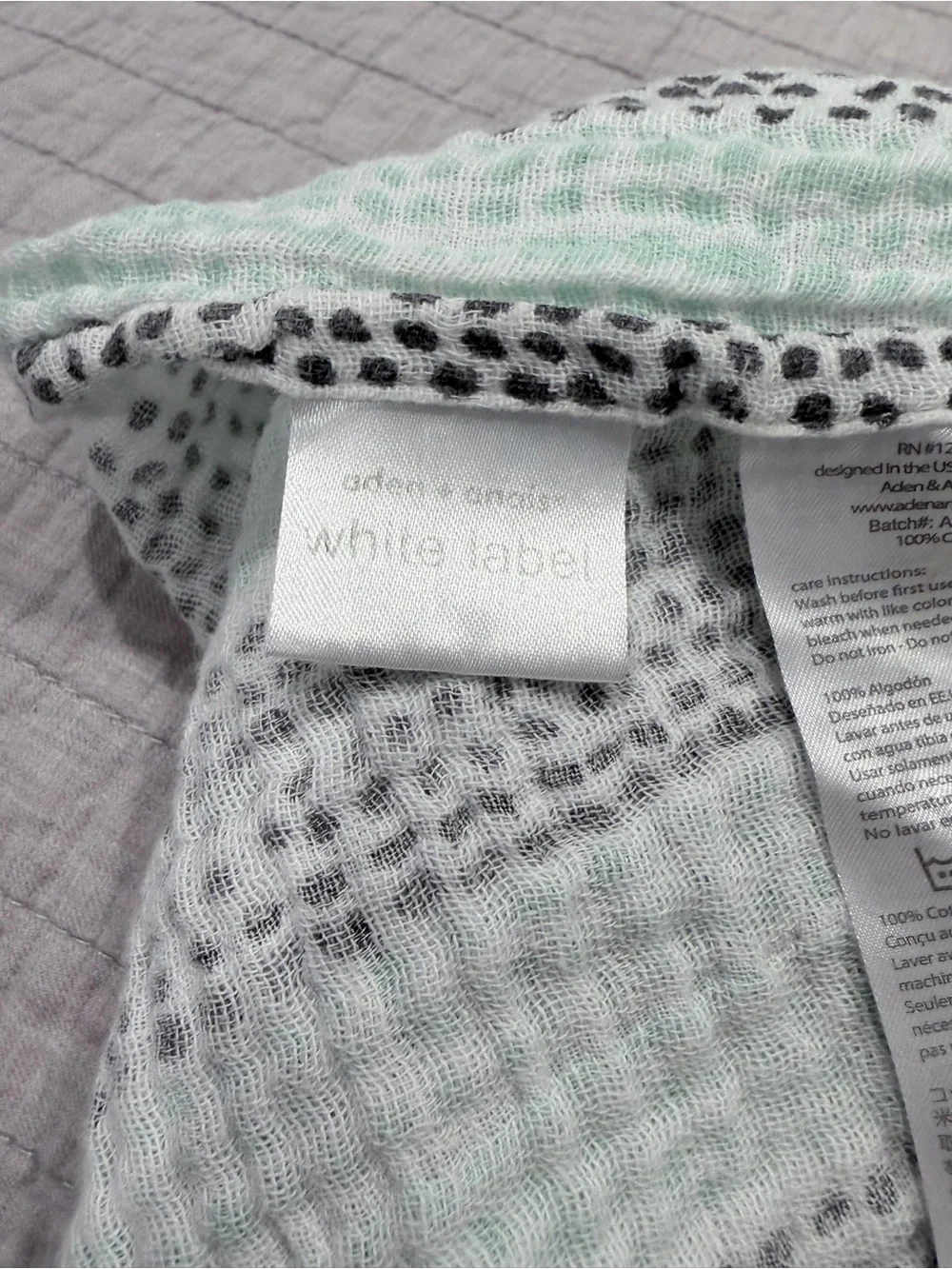 Aden + Anais Classic Muslin Swaddle Blanket – Mint & Gray Dot Stripe